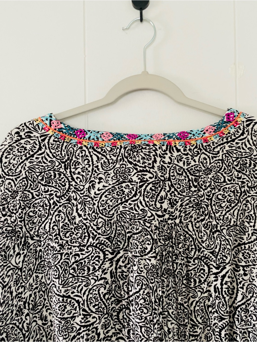 Savanna Jane Black & White Paisley Tunic with Bright Floral Embroidery - Picture 8 of 12